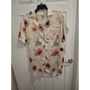 3/$15 Lauren Rogers Large Cream Floral‎ Silky Button Down Oversized Shirt